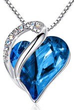 Load image into Gallery viewer, Elegant Heart Necklace