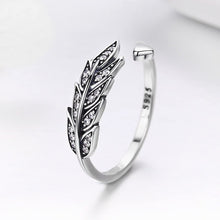 Load image into Gallery viewer, Feather Wings Adjustable Finger Ring