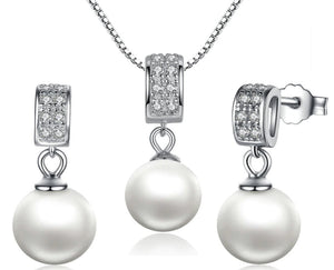 Elegant Shell Pearl Pendant Necklace Set