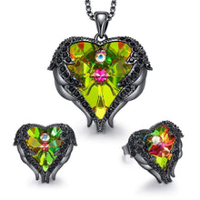 Load image into Gallery viewer, Angel Wing Heart Necklace Set.