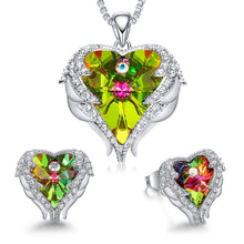 Load image into Gallery viewer, Angel Wing Heart Necklace Set.