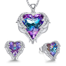 Load image into Gallery viewer, Angel Wing Heart Necklace Set.