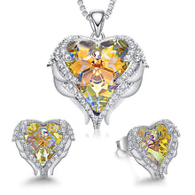 Load image into Gallery viewer, Angel Wing Heart Necklace Set.