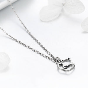 Lovely Cat Exquisite Pendant Necklace